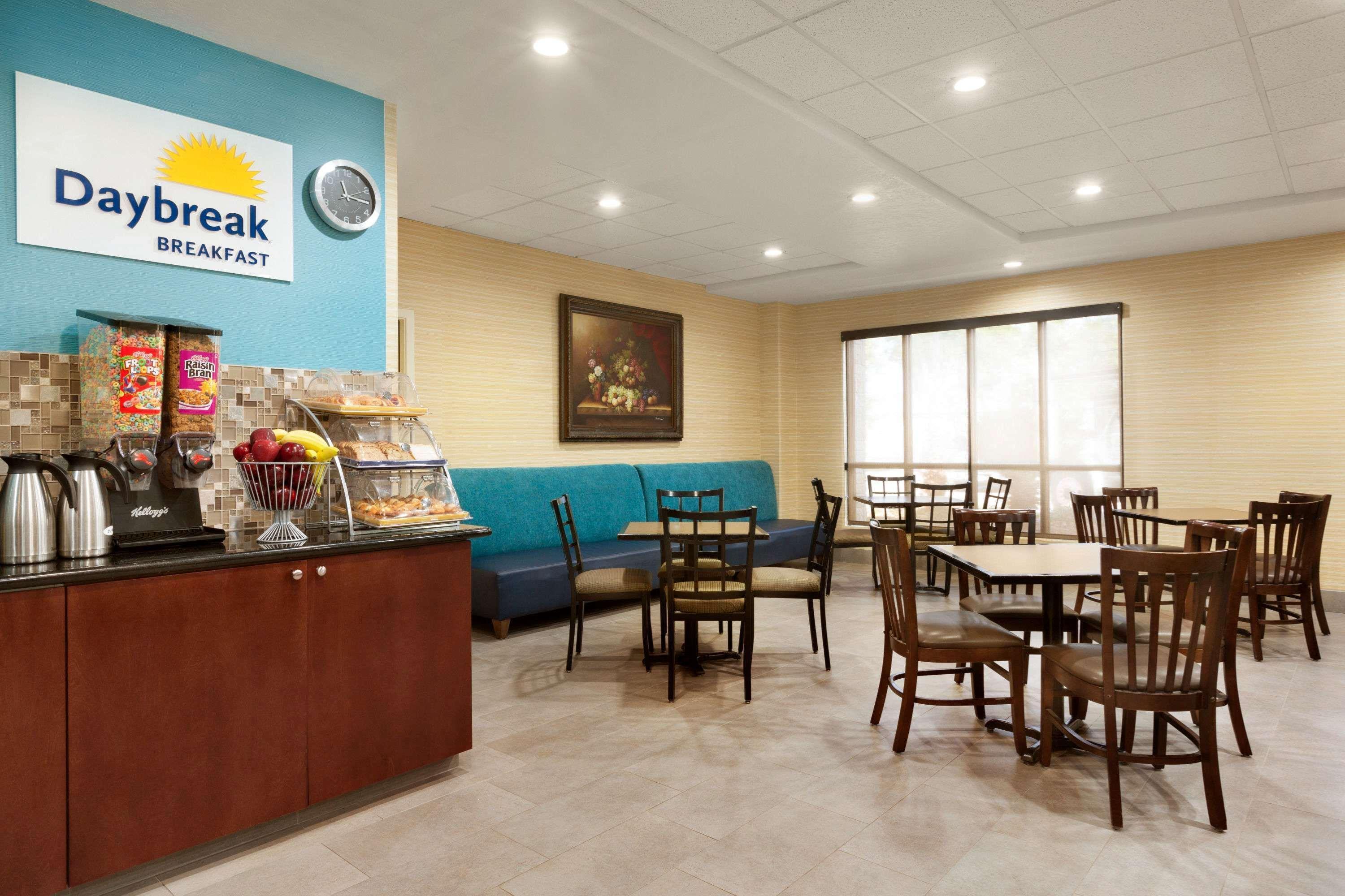 Studio 6 San Antonio - East Bagian luar foto